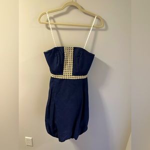 Lilly Pulitzer strapless dress. Size 2. Blue/metallic detail.